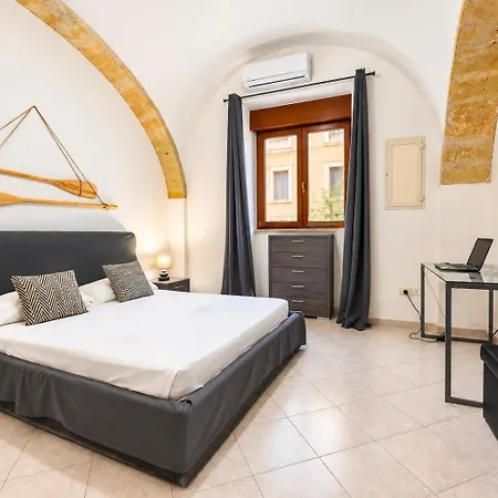 Kalma Brick Arch - & Authentic Apartment *